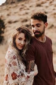 Photography Business Startup Hindi Photography For Sale Uk Diy Baby Photography Props Couple Photoshoot Poses Photo Poses For Couples Couples Photoshoot