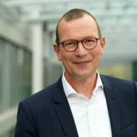 Anna Giesen Email & Phone Number