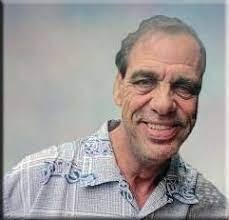 Robin Gau's Instagram, Twitter & Facebook