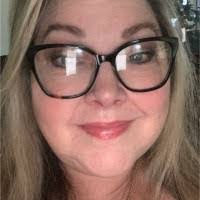 Jennifer Pinner's Instagram, Twitter & Facebook