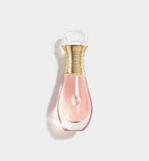The nose behind this fragrance is francois demachy. J Adore Eau De Toilette Floraler Dior Damenduft Als Roll On Dior