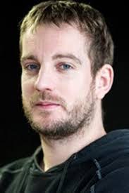 Simon Mackenzie's Instagram, Twitter & Facebook