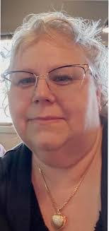 Michelle Laster's Instagram, Twitter & Facebook