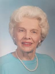 Muriel Sands's Instagram, Twitter & Facebook