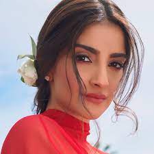 Sonam kapoor looks spicy hot in her sultry red bikini. Sonam Kapoor Facebook