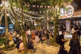 Colombia's capital bogotá and it's second biggest city medellín, both offer unique experiences and this is the tale of two cities, bogotá and medellín, from the south american country of colombia. Medellin Vs Bogota Which City Is Better To Travel To Tellanto