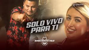 Banda Rancho Viejo De Benny Camacho