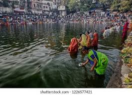 28-oct-2006-chhat Pooja Banganga ...