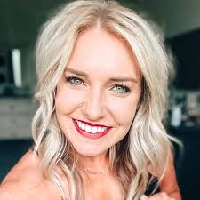 Novy Tan (@novytan2) är LIVE