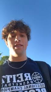 whitlee marshall eliminated Evi Parsons @splashinapp #seniorassassin  #waterwars #splashin