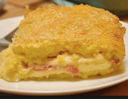 Ciao ragazzi, oggi prepariamo insieme lo sformato di patate con prosciutto e formaggio! Focaccia Di Patate Con Prosciutto E Formaggio Uno Sfizio Troppo Buono