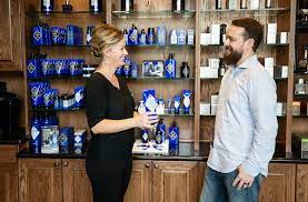 Vlad's hair studio is the beauty salon in bergen county you need to give your hair a fabulous makeover that will catch the eye of everyone around you. Boardroom Salon For Men Alliance Town Center 48 Photos 47 Reviews Men S Hair Salons 9405 Sage Meadow Trl Fort Worth Tx Phone Number Services