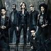 مشاهدة و تحميل مسلسل الاكشن والدراما ظل وعظام shadow and bone s01 online hd الموسم الاول مترجم اون لاين وتحميل مباشر. Https Encrypted Tbn0 Gstatic Com Images Q Tbn And9gcqjxgm4et9844pv4321eawvfvhvldbqgptnzvjsmmuqwencywom Usqp Cau