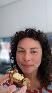 Hot cross bun taste test!, @_loafer_bread_ , @akimbo.bread , @bakerbleu ,  @z_e_l_d_a_bakery , #melbournefood #hotcrossbuns #melbournebakery