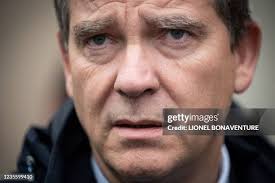 7,625 Arnaud Montebourg Photos & High Res Pictures