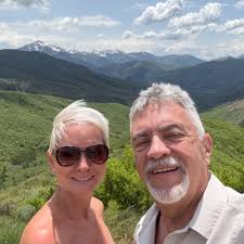 Eric Babin: Living the Life Jimmy Buffet Sang About by Wheels and Warbles:  RV Life with a Texan Songbird and a Cockney