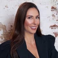 Emily Wyant's Instagram, Twitter & Facebook