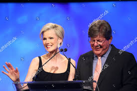 Laurie Burrows Grad Peter Grad Foto de stock de contenido editorial