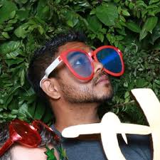 Vaughn Walker Jr. ☝🏽 (Vee_Walk@)