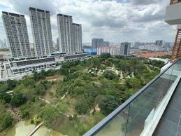 There is a golf club nearby at bukit jalil golf & country resort. Condominium For Sale In Skyluxe On The Park Bukit Jalil By Sue Low Propsocial