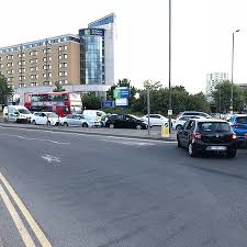 Holiday inn express wichita northeast 2340 n greenwich wichita ks 67226. Shower And Toiletries Holder Picture Of Holiday Inn Express London Greenwich Tripadvisor