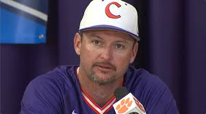 Clemson baseball signs 13 players