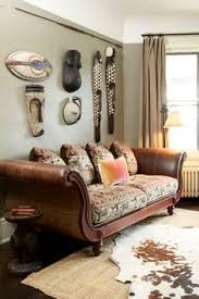 Maybe you would like to learn more about one of these? 24 Home Decorating With Masks Ideas African Decor African Interior African Home Decor