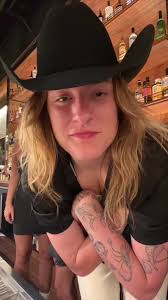 Oh hey there @Olivia Dunne. And ofc my new bff @Nick Mayhugh