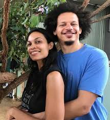 Eric andre goes from pranking the mta to doing its announcementsjerry seinfeld, fran lebowitz, bowen yang, desus & mero, and more are now making eric andre hates that his cops joke is still relevantthe comedian joins this week's good one to chat about his new netflix special and why he'll. Rosario Dawson And Eric Andre Split People Com
