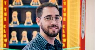 Joaquín Vázquez presenta "Crónicas de infancia"