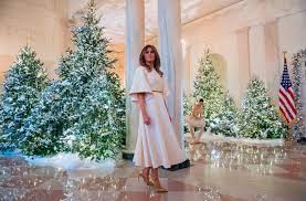 White house decorations christmas melania. Melania Trump S Christmas Decorating Curse Leaks Twitter Reacts