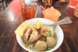 Didihkan air dalam panci lalu kecilkan apinya. 10 Berita Terpopuler Sejarah Bakso Wonogiri Kuliner Kambing Solo