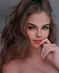 Martina Mcpherson's Instagram, Twitter & Facebook