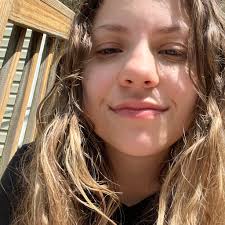 Y'all ever ate Vienna Sausages out the can or was I too deep in the  trenches Льый