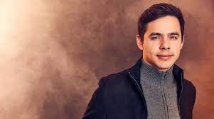 David archuleta's previous relationship girlfriend hagood coxe, his estimated net worth around $5 million as of 2020. David Archuleta Wiki Age Girlfriend Gay Ethnicity Shirt Net Worth Height