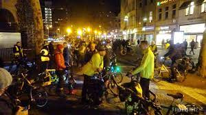 Critical mass is a form of direct action in which people meet at a set location and time and travel as a group through their neighbourhoods on bikes. Critical Mass Mein Erstes Mal Fahrradherz