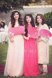 35 Best Bridal Shower Outfits For Pakistani Weddings Bridal Shower Attire Bridal Shower Dress Bridal Shower Outfit