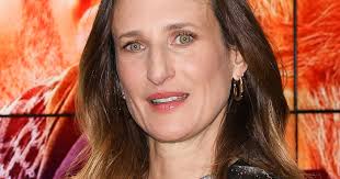 Photo Camille Cottin : Son appartement chaleureux dans un quartier ...