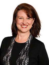 Candice Cochran's Instagram, Twitter & Facebook