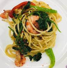 Resepi kali ini telah diolah mengikut cita rasa kita, jadi jom cuba resepi bayam brazil tumis ala thai. Cik Wan Kitchen Olio Pasta Dengan Bayam Brazil