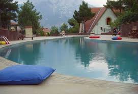 pendosis tatil koyu adana bungalov oteli pozanti oteller bungalovlar tatiller
