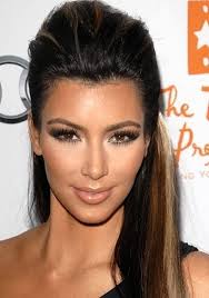 Kim Kardashian Throwback 2010 Makeup Look Done By Mario Kimkardashian Kkwbeaut In 2021 Kim Kardashian Makeup Kim Kardashian Eyebrows Makeup Looks