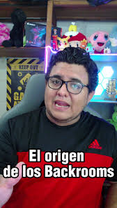 🎮✨ ¿Alguna vez te has preguntado cuál es el origen de los Backrooms? ✨🏢  Todo comenzó en 2019, cuando una imagen inquietante de un conjunto de  habitaciones sin luz natural se volvió viral en 4chan, ...