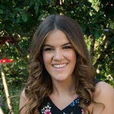 Amber Tobey's Instagram, Twitter & Facebook