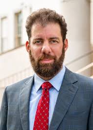 Benjamin Korn's Instagram, Twitter & Facebook