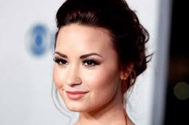 Demi Lovato's Father Begs Her to Call Him Before Surgery