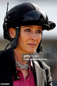 588 Horse Race Commentator Stock Photos, High-Res Pictures, and Images