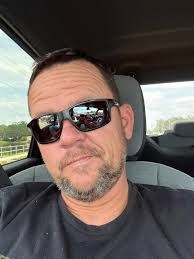 And again he looks like his uncle mark