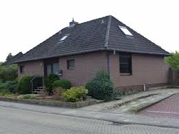 Nicht ohne grund ist das telefonbuch die nummer 1, wenn es um telefonnummern und adressen geht. Haus Zum Verkauf Geschwister Scholl Allee 144 25524 Itzehoe Steinburg Kreis Mapio Net