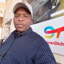 Bonnie Cynti na Lichoti kuna brotherngu amekuwa kidonda kwangu na nataka  kumwambia neno la mwisho tu. Just call me 0722......567 yake 0733  467............